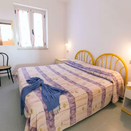 Apartment Locazione Turistica Esmeraldo-1 *